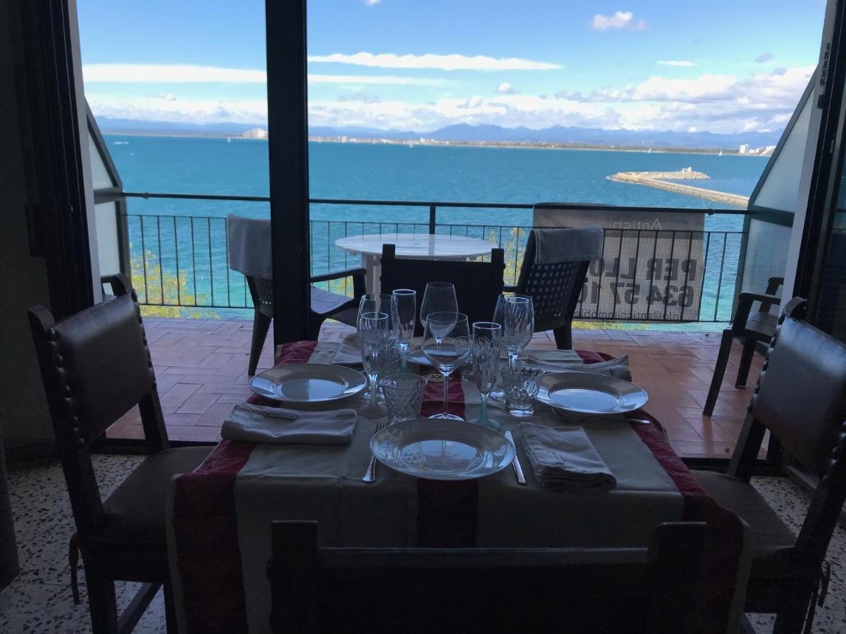 Appartamento Blue Bay Roses Esterno foto